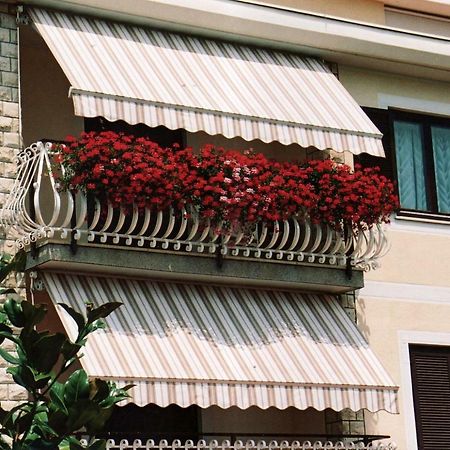 Hotel Haus Liliana Tar-Vabriga Exterior foto